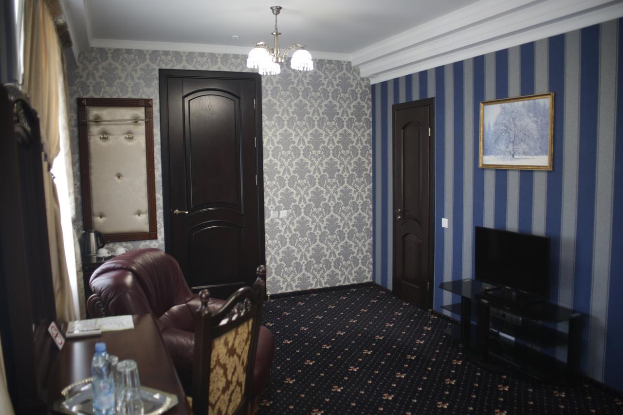 Garden Hall Ternopil Eksteriør billede